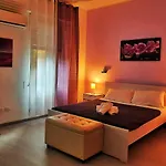 A Un Passo Dal Centro Penzion 4*