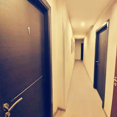 A Un Passo Dal Centro