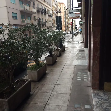 A Un Passo Dal Centro Affittacamere
