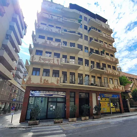 A Un Passo Dal Centro 4* Palermo